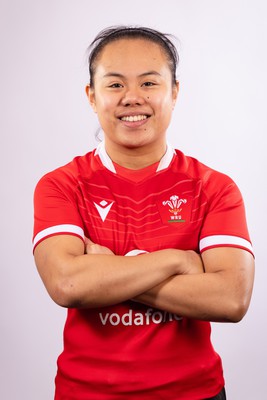 070323 - Wales Women 6 Nations Squad Portraits - Jenna De Vera