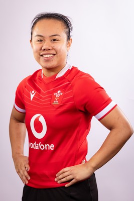 070323 - Wales Women 6 Nations Squad Portraits - Jenna De Vera