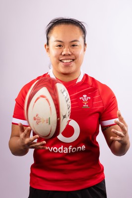 070323 - Wales Women 6 Nations Squad Portraits - Jenna De Vera