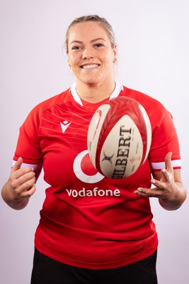 070323 - Wales Women 6 Nations Squad Portraits - Kelsey Jones