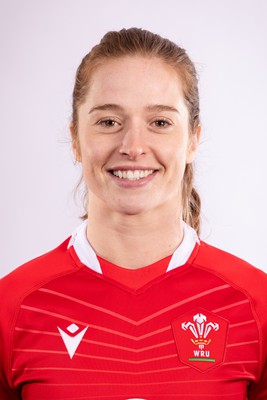 070323 - Wales Women 6 Nations Squad Portraits - Lisa Neumann