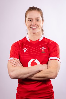 070323 - Wales Women 6 Nations Squad Portraits - Lisa Neumann