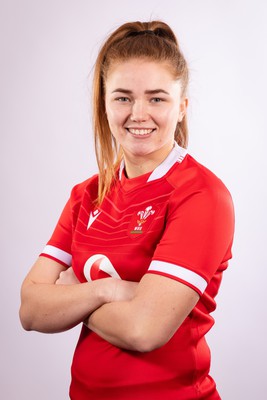 070323 - Wales Women 6 Nations Squad Portraits - Niamh Terry