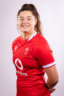 070323 - Wales Women 6 Nations Squad Portraits - Robyn Wilkins