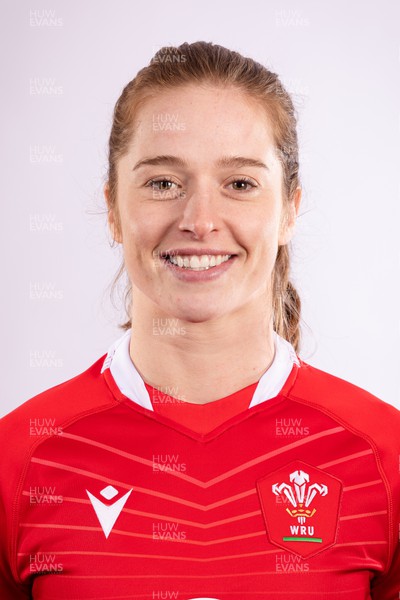 070323 - Wales Women 6 Nations Squad Portraits - Lisa Neumann