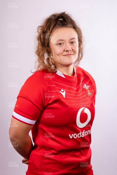070323 - Wales Women 6 Nations Squad Portraits - Lleucu George