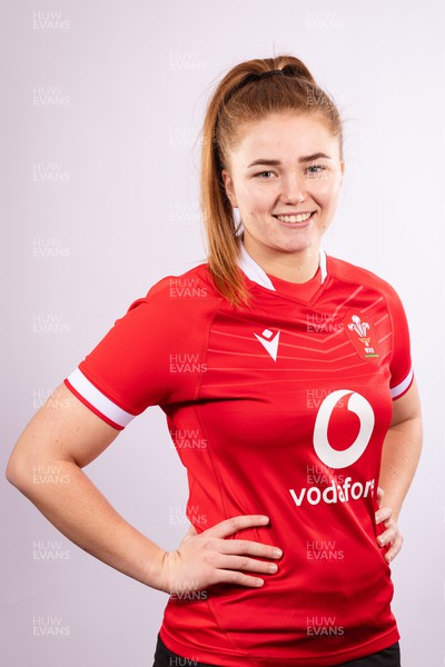 070323 - Wales Women 6 Nations Squad Portraits - Niamh Terry