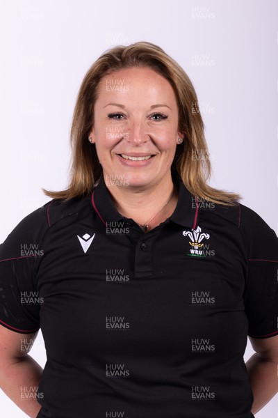 110324 - Wales Women Rugby 6 Nations Squad Portraits - Angela Daw
