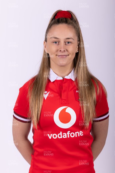110324 - Wales Women Rugby 6 Nations Squad Portraits - Hannah Jones