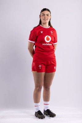 170325 Wales Women 6 Nations Rugby Squad Portraits - Bryonie King