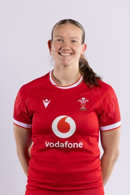 170325 Wales Women 6 Nations Rugby Squad Portraits - Carys Cox