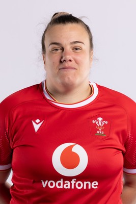 170325 Wales Women 6 Nations Rugby Squad Portraits - Carys Phillips