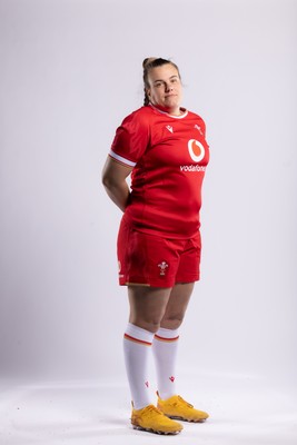 170325 Wales Women 6 Nations Rugby Squad Portraits - Carys Phillips