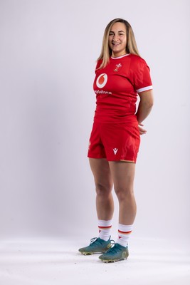 170325 Wales Women 6 Nations Rugby Squad Portraits - Courtney Keight