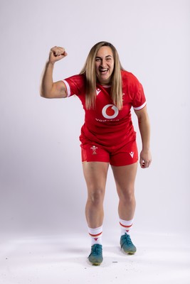 170325 Wales Women 6 Nations Rugby Squad Portraits - Courtney Keight