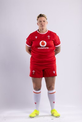 170325 Wales Women 6 Nations Rugby Squad Portraits - Donna Rose