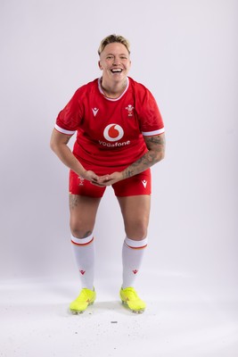 170325 Wales Women 6 Nations Rugby Squad Portraits - Donna Rose