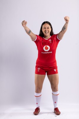 170325 Wales Women 6 Nations Rugby Squad Portraits - Ffion Lewis