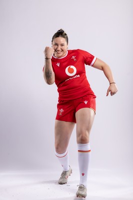 170325 Wales Women 6 Nations Rugby Squad Portraits - Gwen Crabb