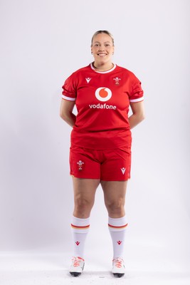 170325 Wales Women 6 Nations Rugby Squad Portraits - Kelsey Jones