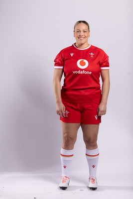 170325 Wales Women 6 Nations Rugby Squad Portraits - Kelsey Jones