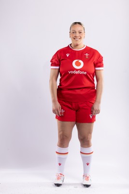 170325 Wales Women 6 Nations Rugby Squad Portraits - Kelsey Jones