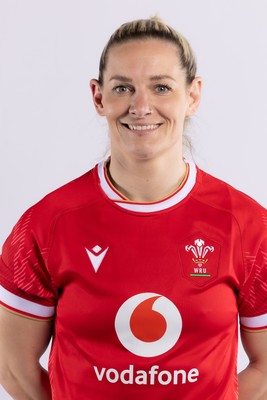 170325 Wales Women 6 Nations Rugby Squad Portraits - Kerin Lake