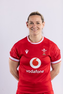 170325 Wales Women 6 Nations Rugby Squad Portraits - Kerin Lake