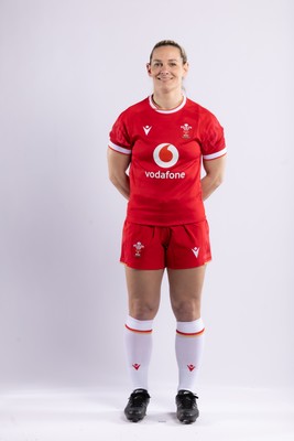 170325 Wales Women 6 Nations Rugby Squad Portraits - Kerin Lake