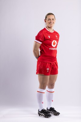 170325 Wales Women 6 Nations Rugby Squad Portraits - Kerin Lake