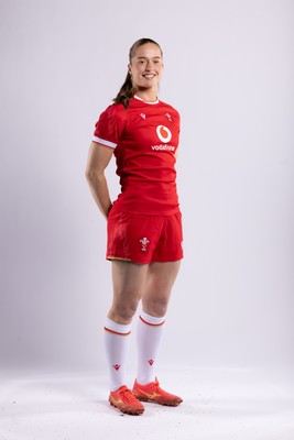 170325 Wales Women 6 Nations Rugby Squad Portraits - Alex Callender