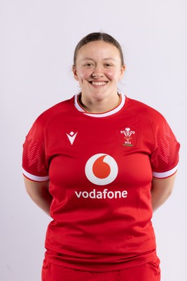 170325 Wales Women 6 Nations Rugby Squad Portraits - Lleucu George