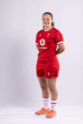 170325 Wales Women 6 Nations Rugby Squad Portraits - Meg Davies