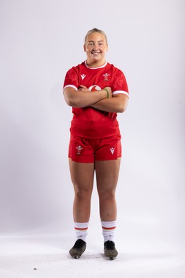 170325 Wales Women 6 Nations Rugby Squad Portraits - Molly Reardon