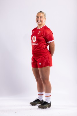 170325 Wales Women 6 Nations Rugby Squad Portraits - Molly Reardon