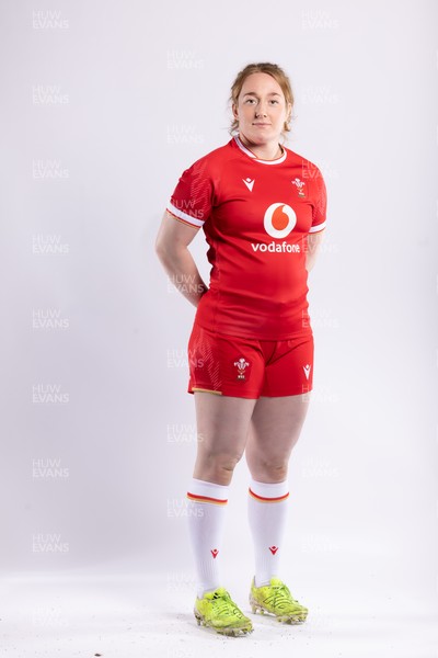 170325 Wales Women 6 Nations Rugby Squad Portraits - Abbie Fleming