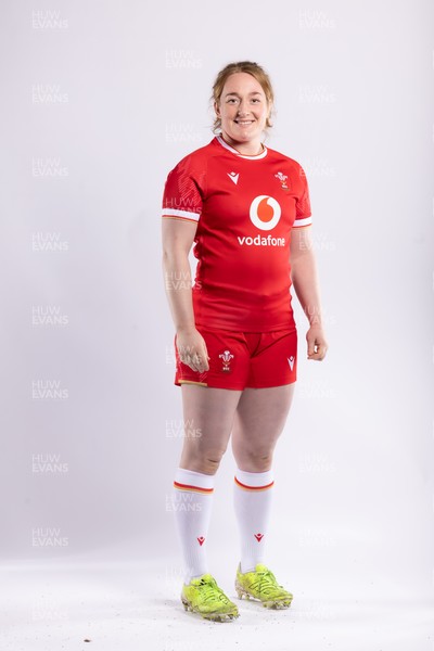 170325 Wales Women 6 Nations Rugby Squad Portraits - Abbie Fleming