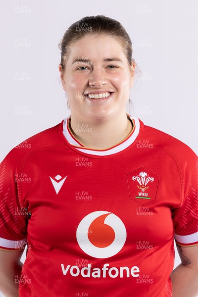 170325 Wales Women 6 Nations Rugby Squad Portraits - Bethan Lewis