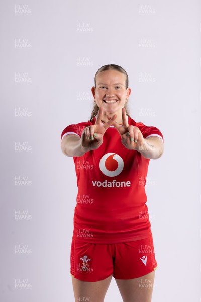 170325 Wales Women 6 Nations Rugby Squad Portraits - Carys Cox