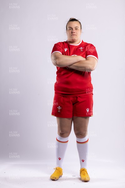 170325 Wales Women 6 Nations Rugby Squad Portraits - Carys Phillips