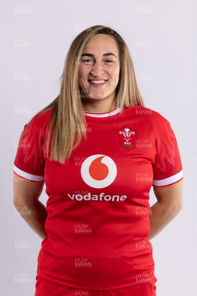 170325 Wales Women 6 Nations Rugby Squad Portraits - Courtney Keight