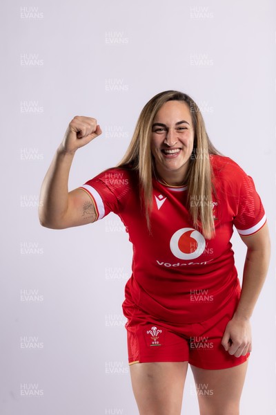 170325 Wales Women 6 Nations Rugby Squad Portraits - Courtney Keight