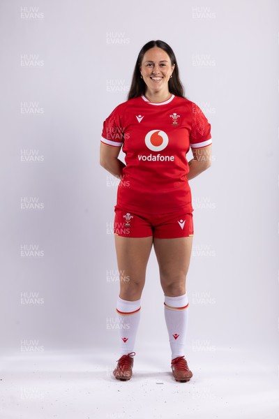 170325 Wales Women 6 Nations Rugby Squad Portraits - Ffion Lewis