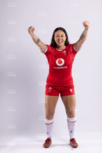 170325 Wales Women 6 Nations Rugby Squad Portraits - Ffion Lewis