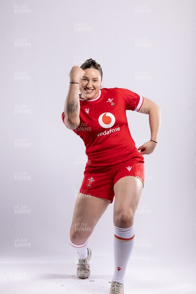 170325 Wales Women 6 Nations Rugby Squad Portraits - Gwen Crabb