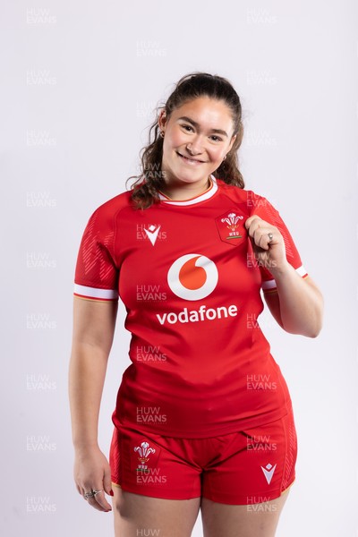 170325 Wales Women 6 Nations Rugby Squad Portraits - Gwennan Hopkins