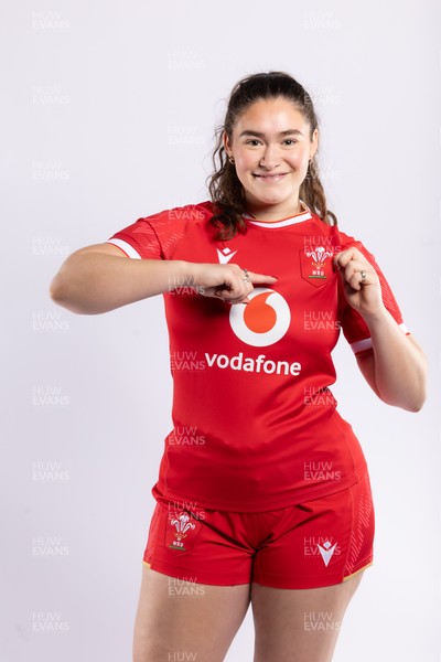 170325 Wales Women 6 Nations Rugby Squad Portraits - Gwennan Hopkins