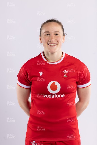 170325 Wales Women 6 Nations Rugby Squad Portraits - Jenny Hesketh