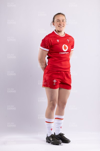 170325 Wales Women 6 Nations Rugby Squad Portraits - Jenny Hesketh