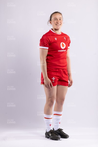 170325 Wales Women 6 Nations Rugby Squad Portraits - Jenny Hesketh